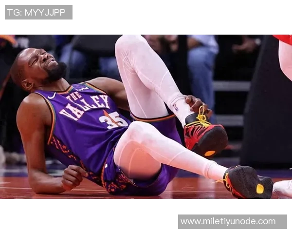 雄鹿队小凯文波特因左脚踝扭伤缺席接下来两场客场比赛