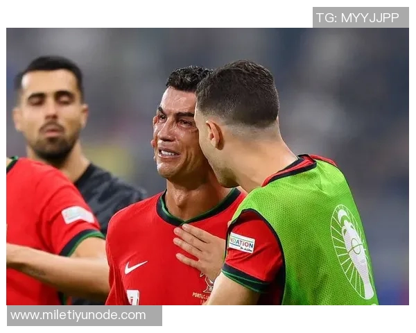 再战一届世界杯梅西C罗奥乔亚成现役五届球员的传奇代表