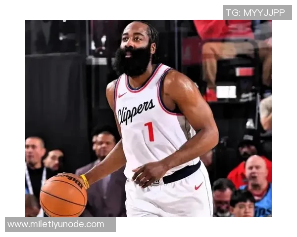 骑士半场领先快船7分米切尔表现出色哈登小卡复出贡献12分